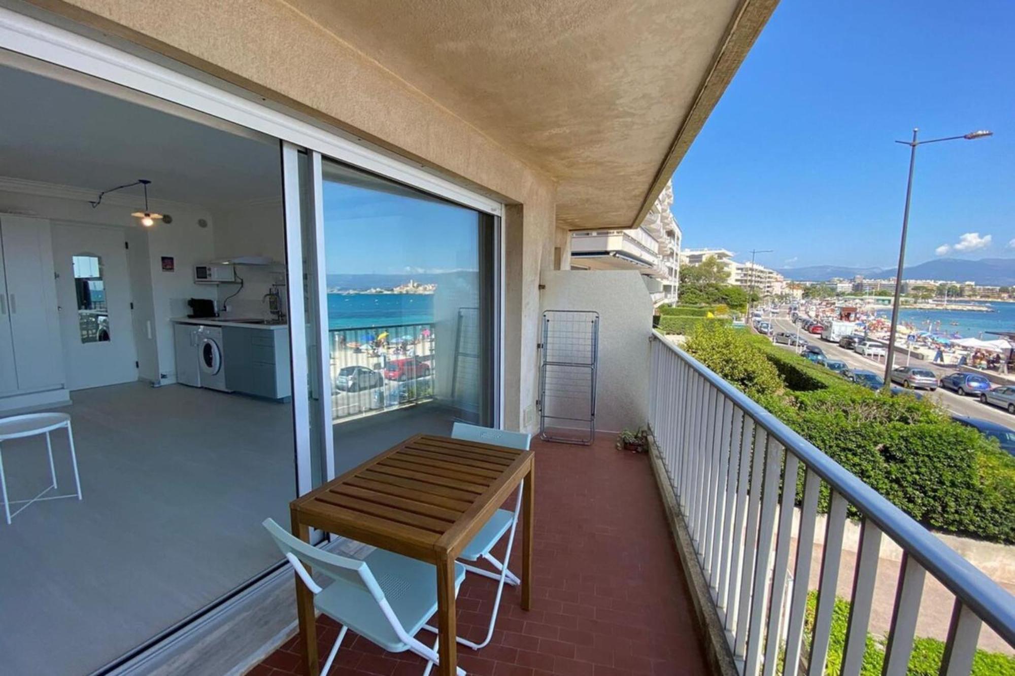 06At1 - Cosy Seaside Studio In An Ideal Location Antibes Buitenkant foto