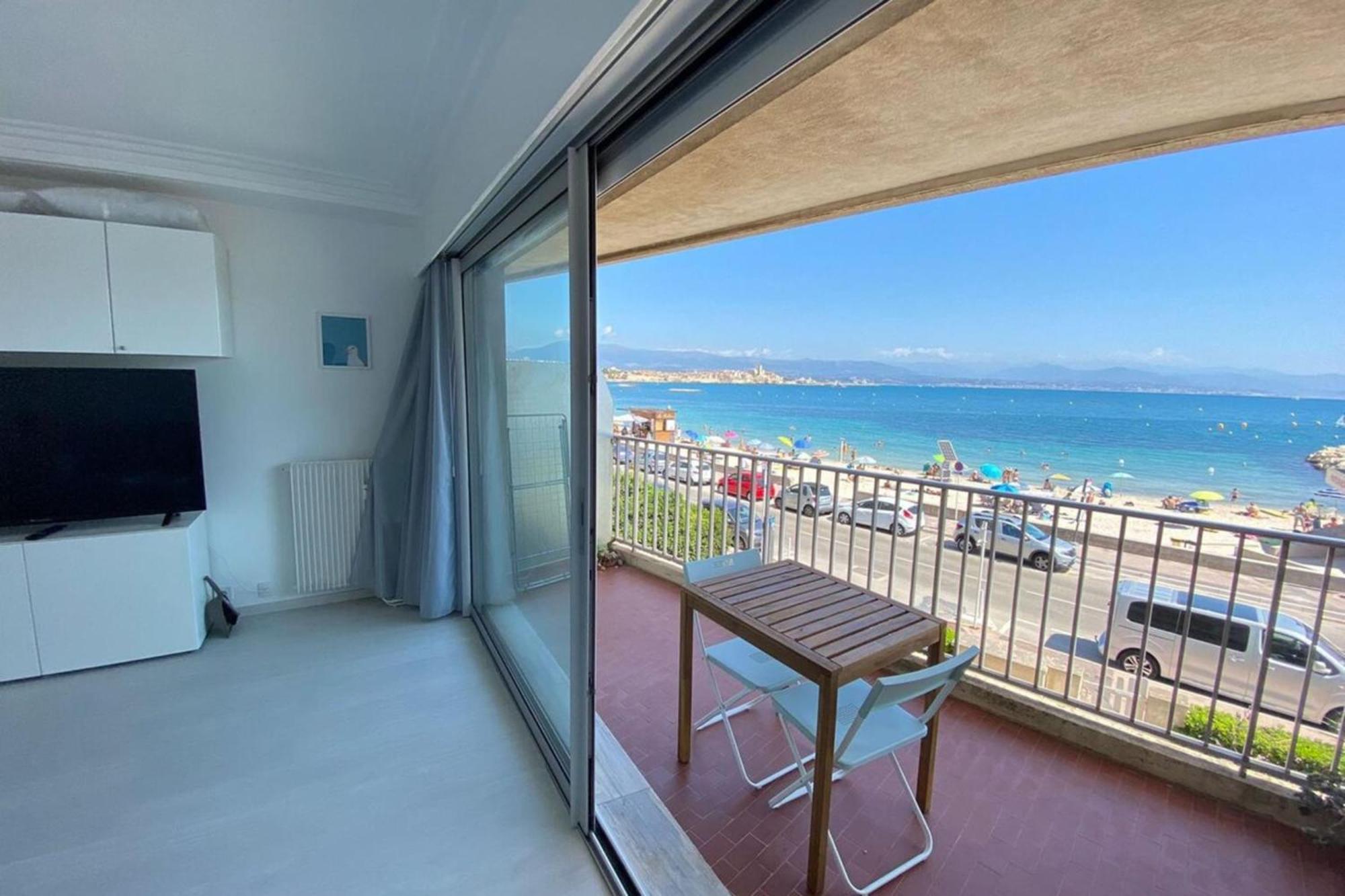 06At1 - Cosy Seaside Studio In An Ideal Location Antibes Buitenkant foto