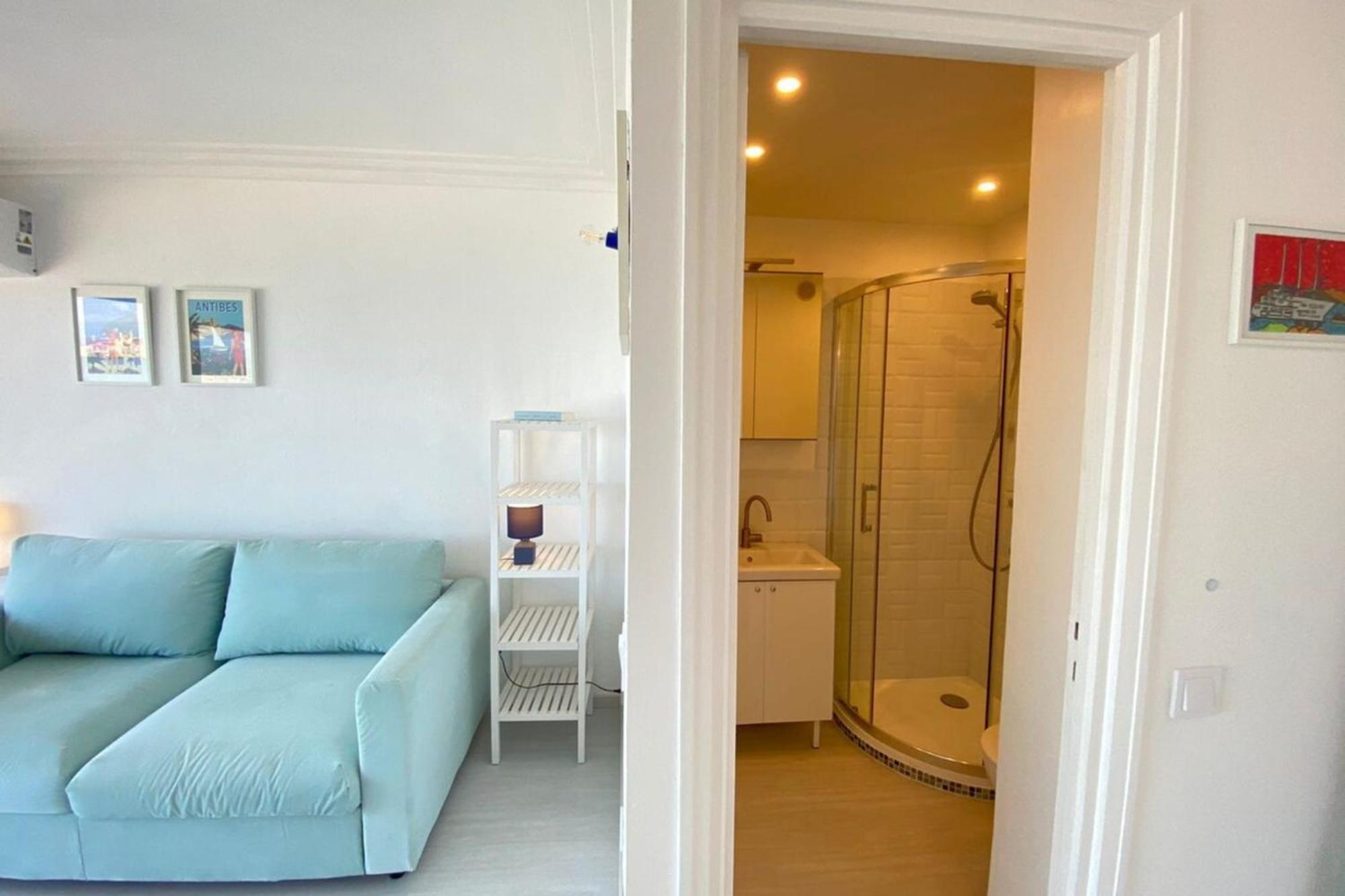 06At1 - Cosy Seaside Studio In An Ideal Location Antibes Buitenkant foto