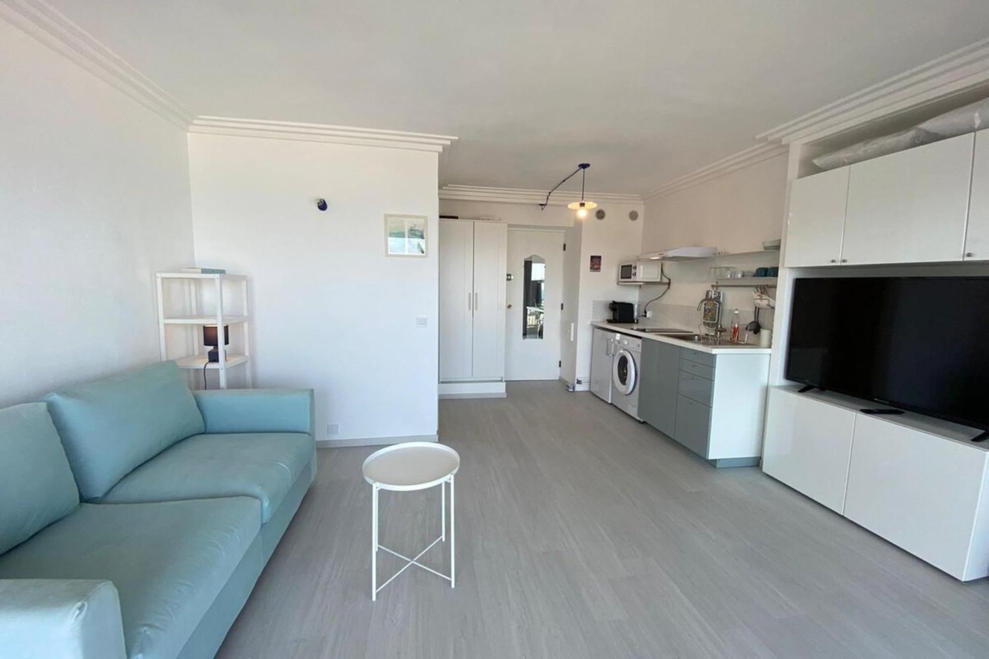 06At1 - Cosy Seaside Studio In An Ideal Location Antibes Buitenkant foto